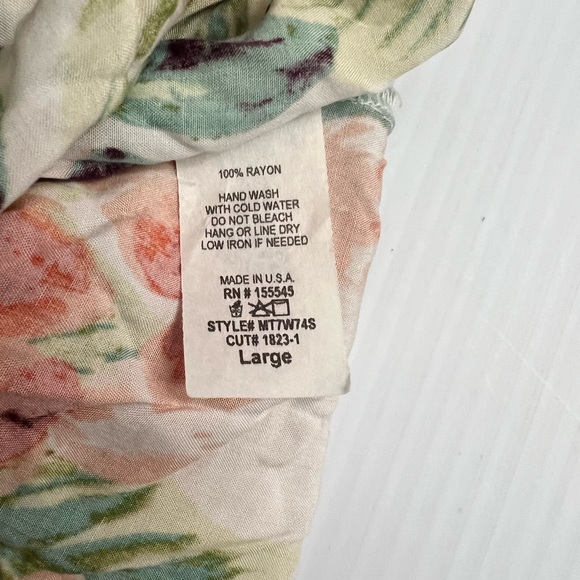 COM.plete V-neck blouse, women’s size large off white/coral - Picture 8 of 9